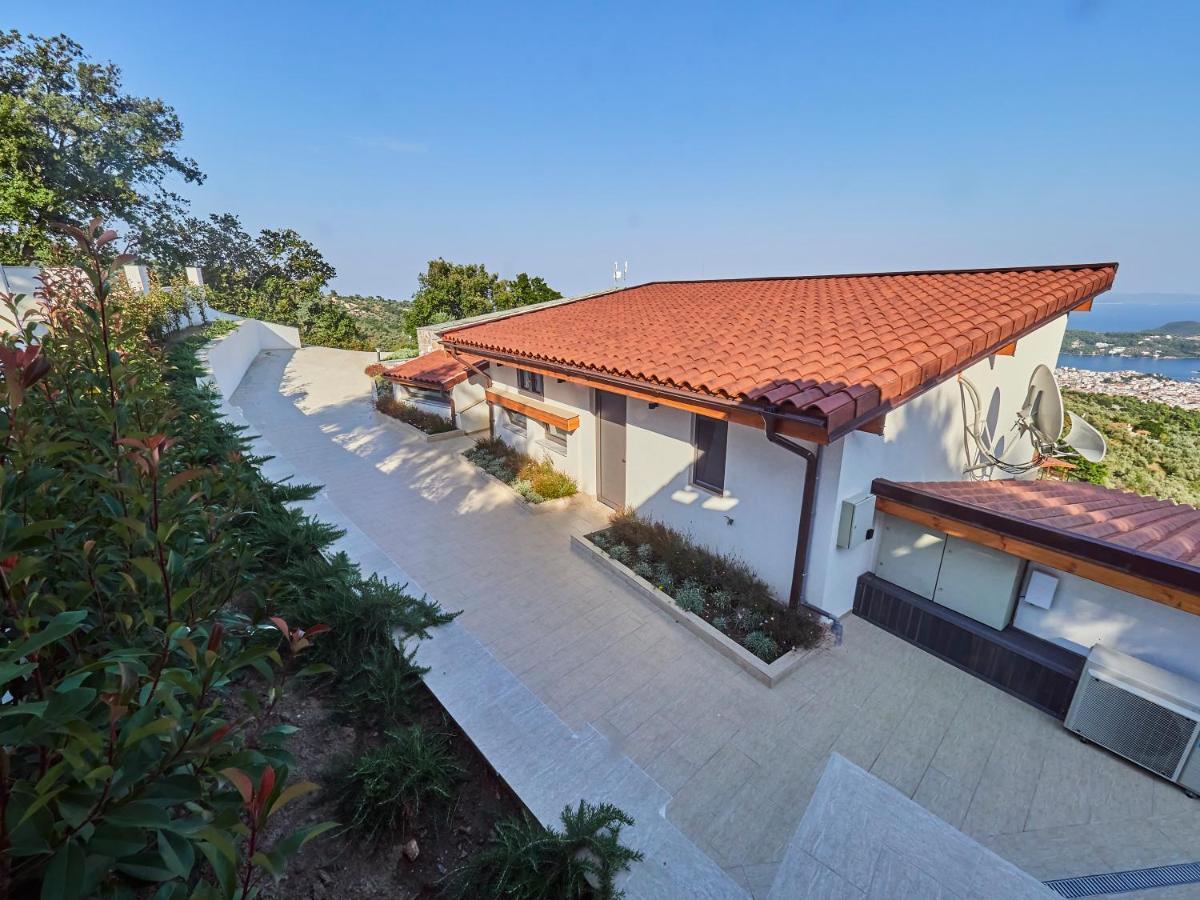 Sky Sea Resort Skiathos Экстерьер фото