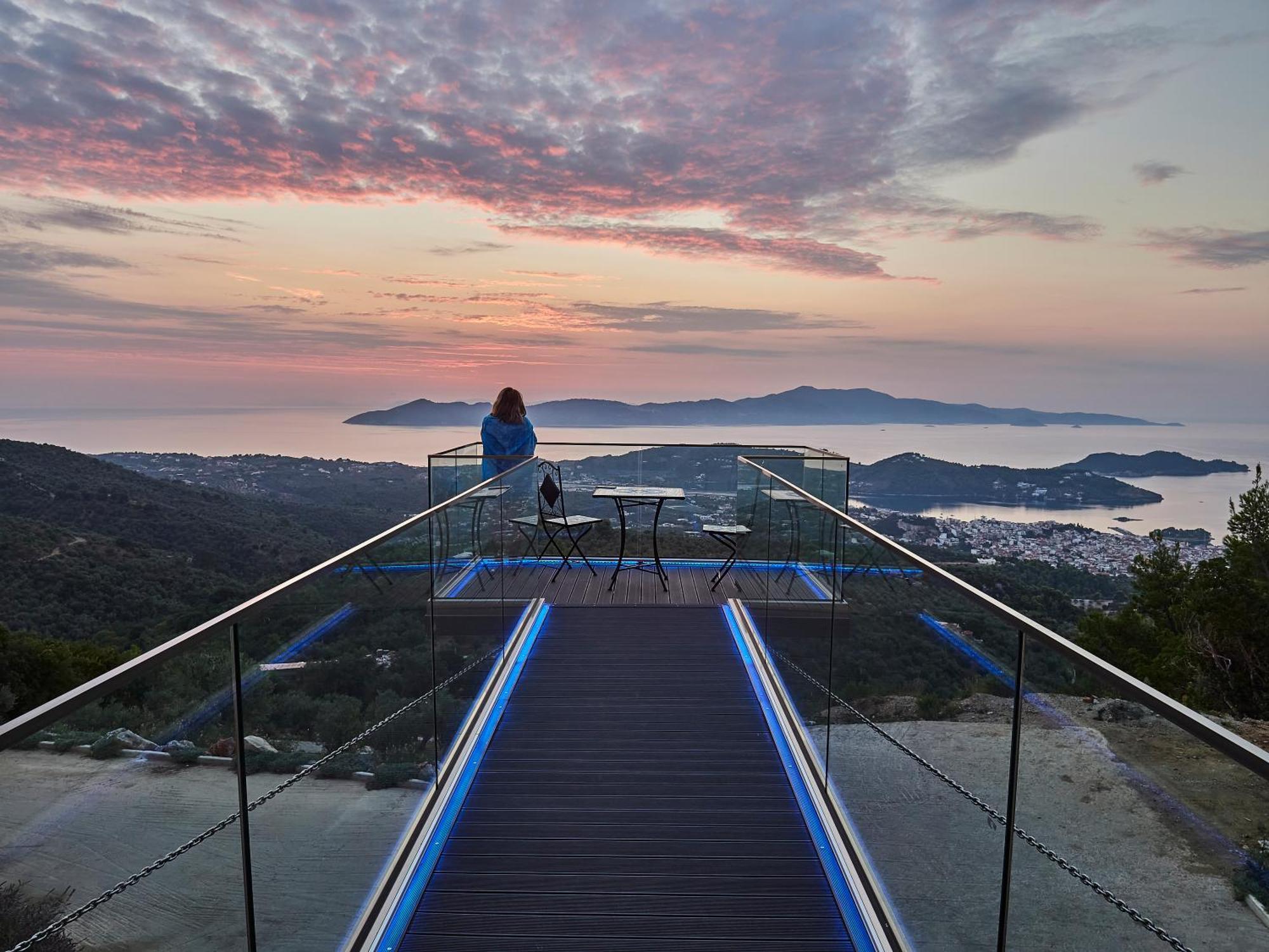 Sky Sea Resort Skiathos Экстерьер фото