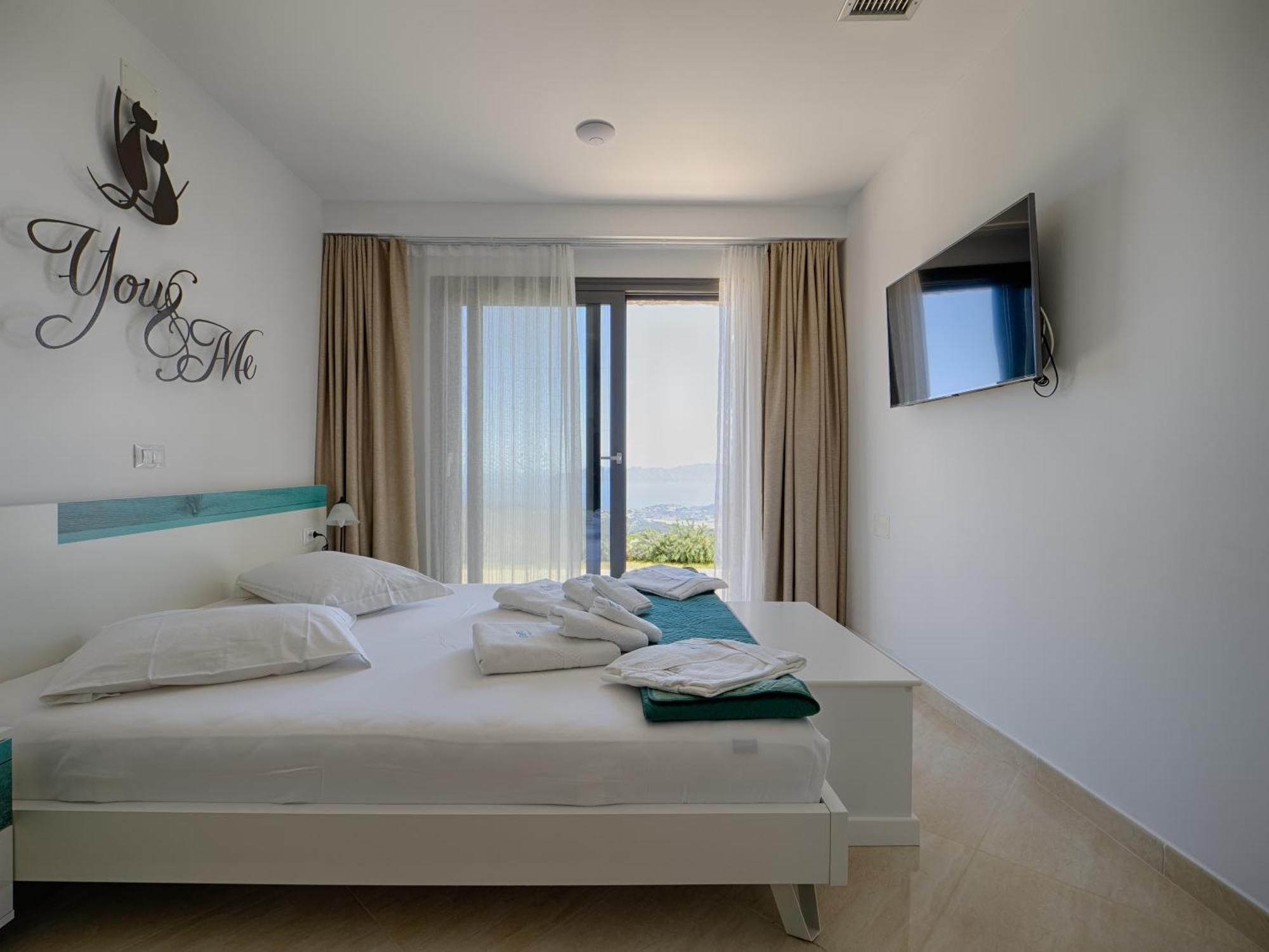 Sky Sea Resort Skiathos Экстерьер фото