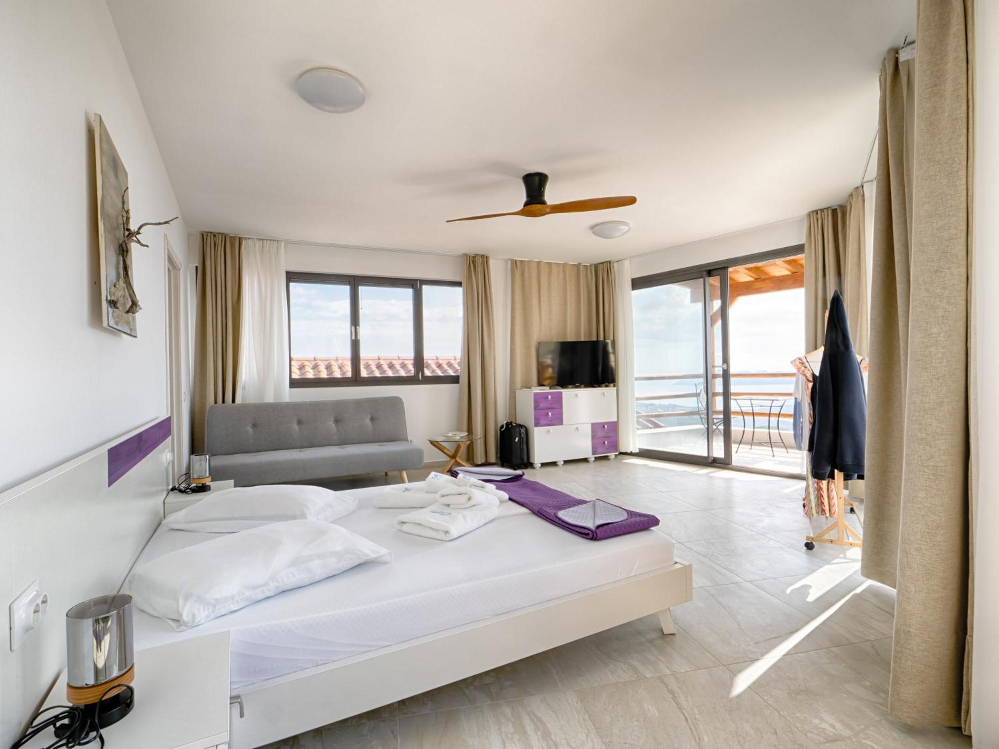 Sky Sea Resort Skiathos Экстерьер фото