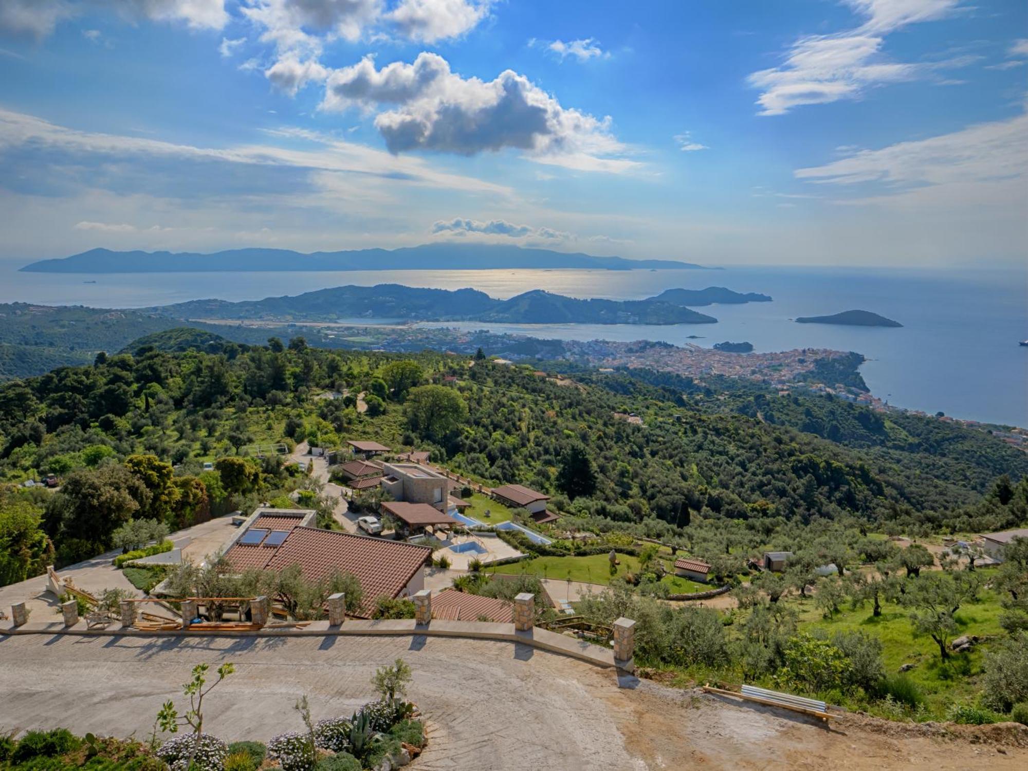 Sky Sea Resort Skiathos Экстерьер фото